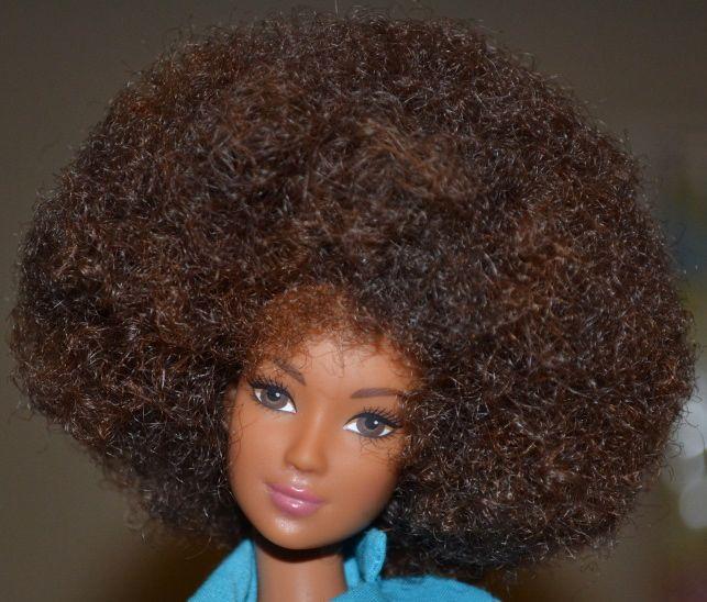 Pour Noël, je veux une Barbie avec une coupe Afro !