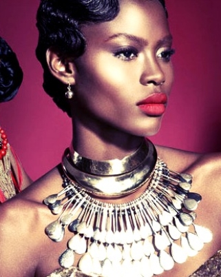 Maquillage de fête  avec Iman Cosmetics – Adorned : pas à pas