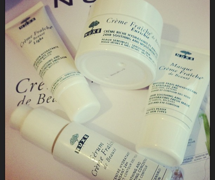 Peau agressée par le vent, le froid, la neige ? Peau déshydratée ? Gamme Crème Fraîche de Nuxe, vous testerez
