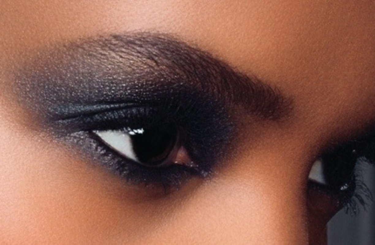 Maquillage peau noire et métissée : Se maquiller comme Liya Kebede