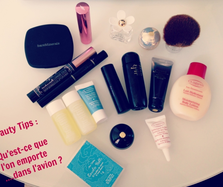 Vidéo : Conseils beauté – Beauty Tips : Qu’est-ce que j’emporte dans l’avion !