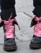 Vidéo : Conseils beauté – Beauty Tips : Qu’est-ce que j’emporte dans l’avion !