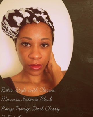 Maquillage et shooting rétro avec Clarins et son 3-Dot Liner