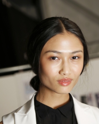 New York Fashion Week – Spring 2014 : Backstage et Défilé Desigual (j’aime toujours pas)