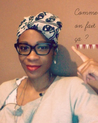 Tuto Attaché de foulard : Comment réaliser une mini-banane ?