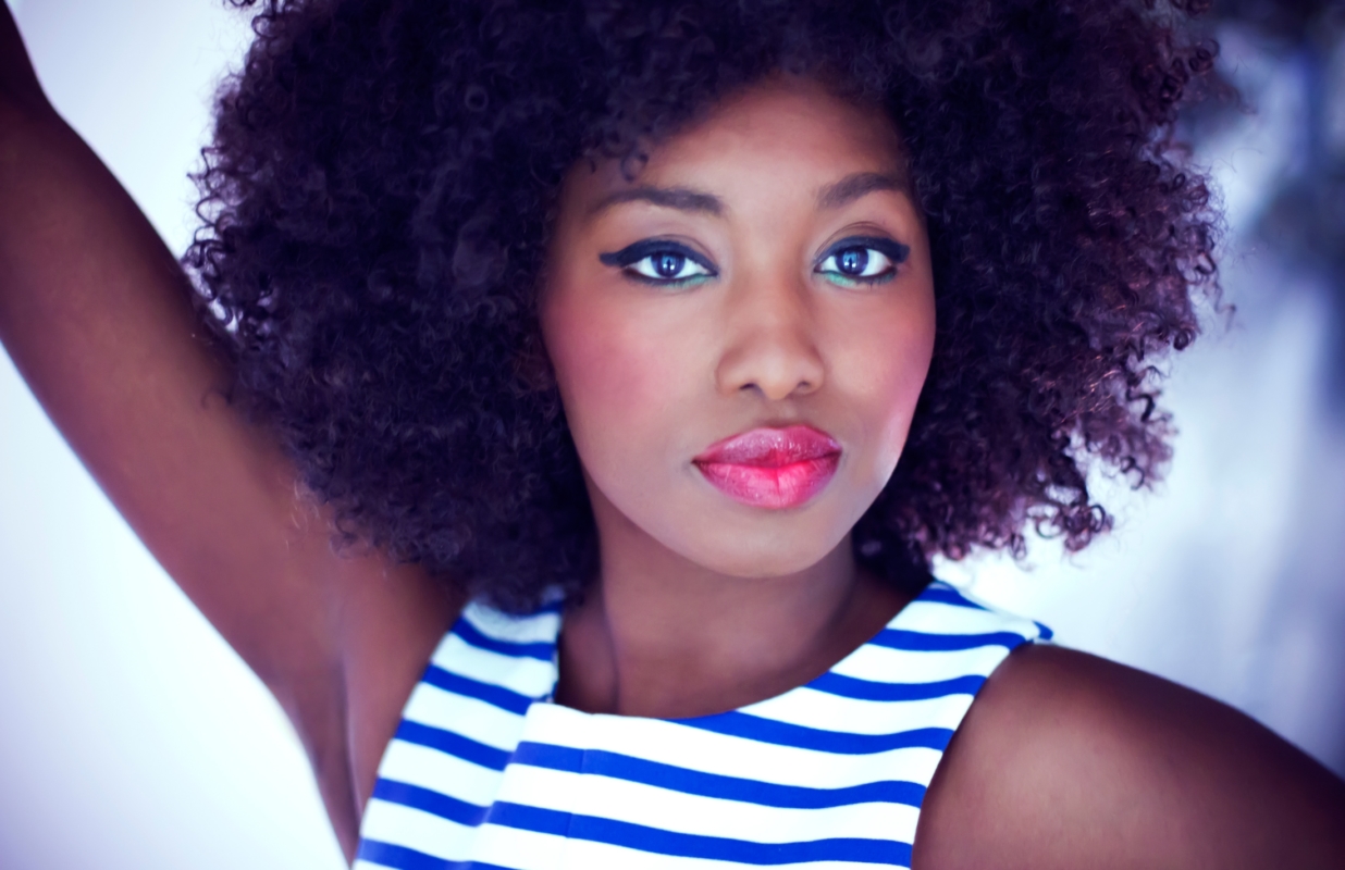 [ BEAUTE ET CHEVEUX ] Les 5 bonnes résolutions des cheveux bouclés, frisés et crépus pour 2014