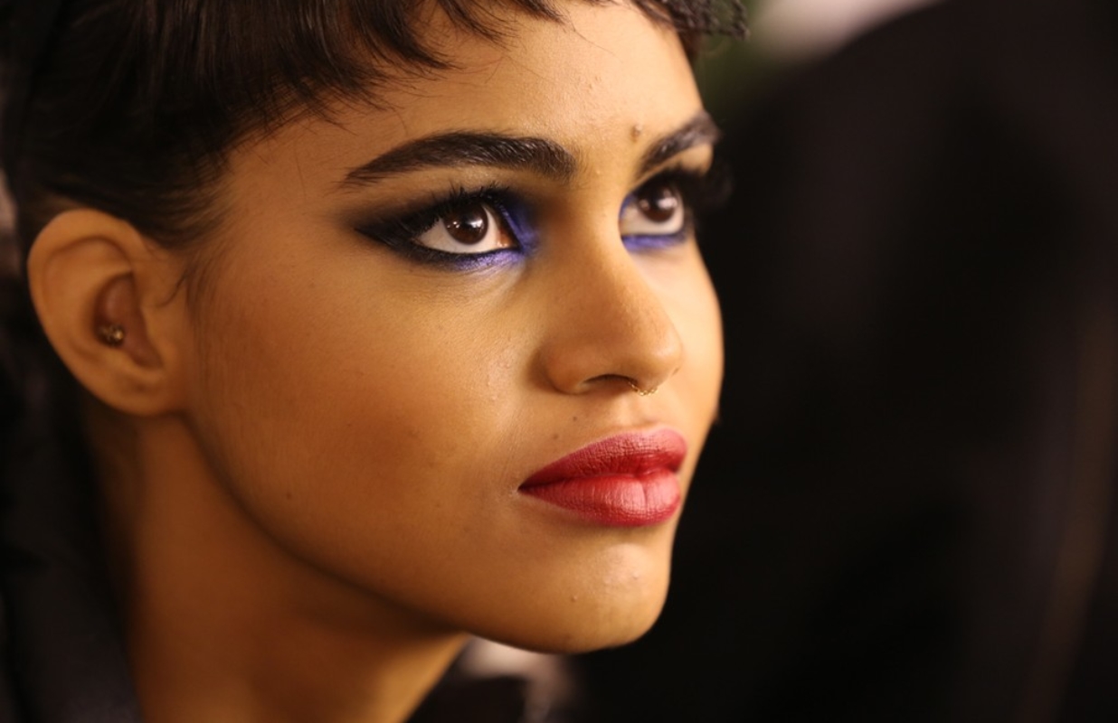 Paris Fashion Week : Backstage Jean Paul Gaultier / Spring 2014 – Des papillons partout !