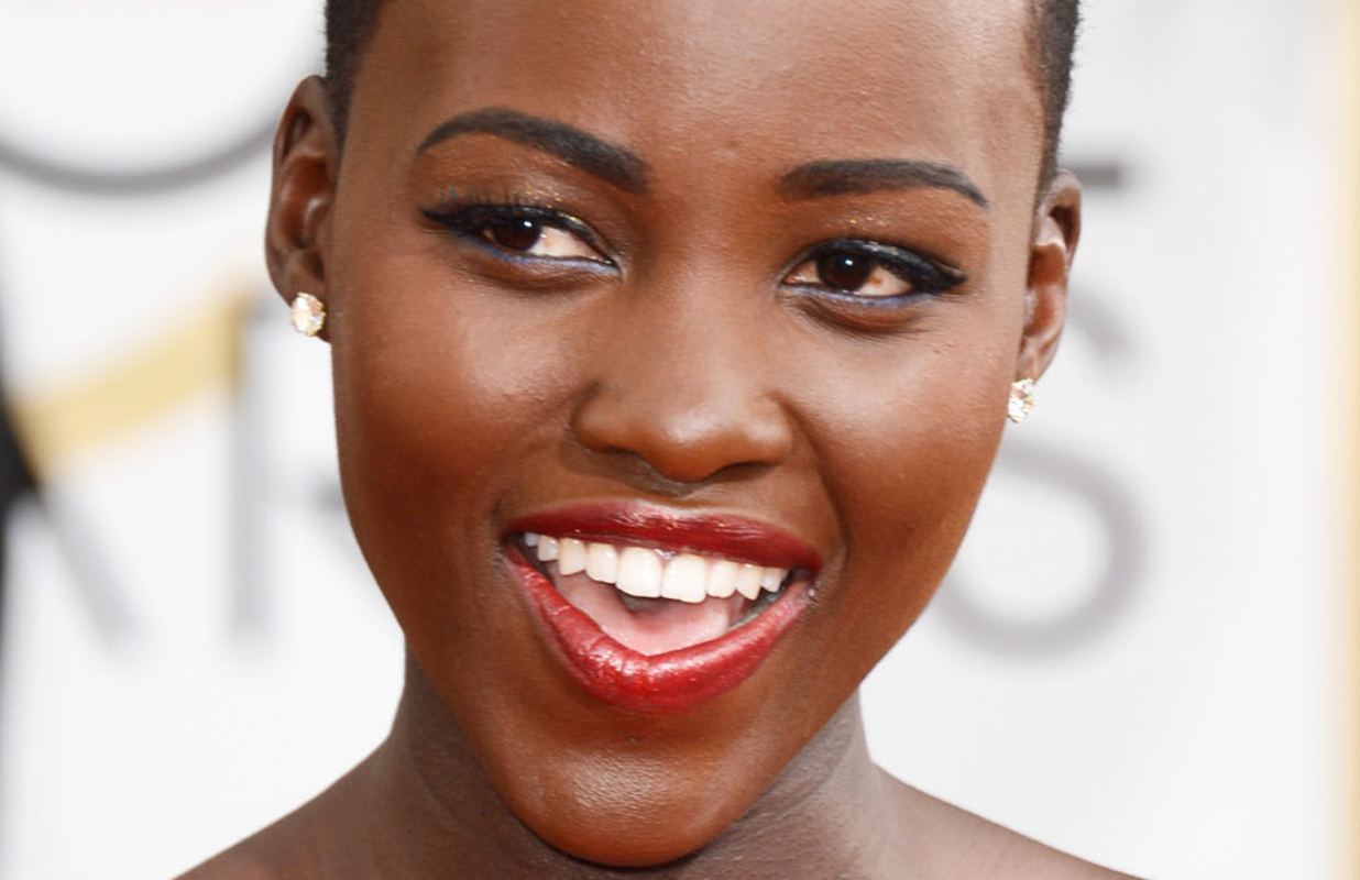 Lupita Nyong’o : les plus belles photos des Golden Globes 2014, sa couv pour Dazed and Confused et sa campagne Miu Miu