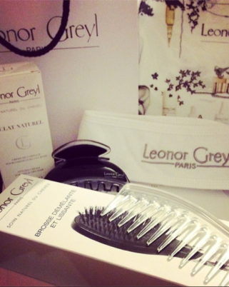 Melle Agnès ajoute son grain de folie chez Leonor Greyl