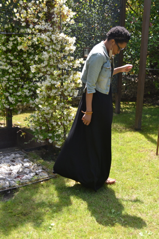 Ma longue robe noire Asos + 10 autres à shopper d’urgence !