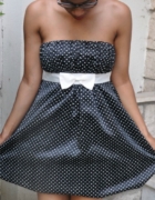 Comment lutter contre les points noirs et resserrer les pores ? Avec Expert Points Noirs de Payot !