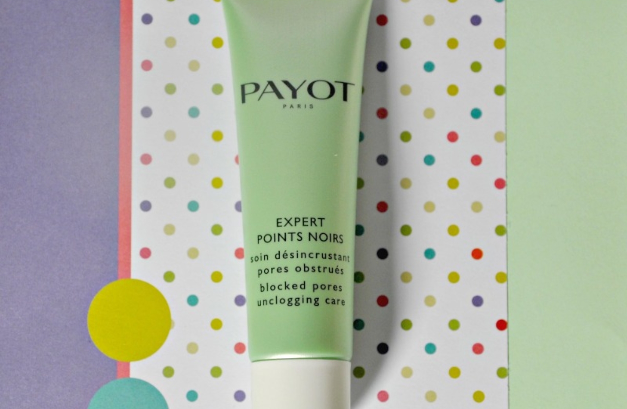 Comment lutter contre les points noirs et resserrer les pores ? Avec Expert Points Noirs de Payot !
