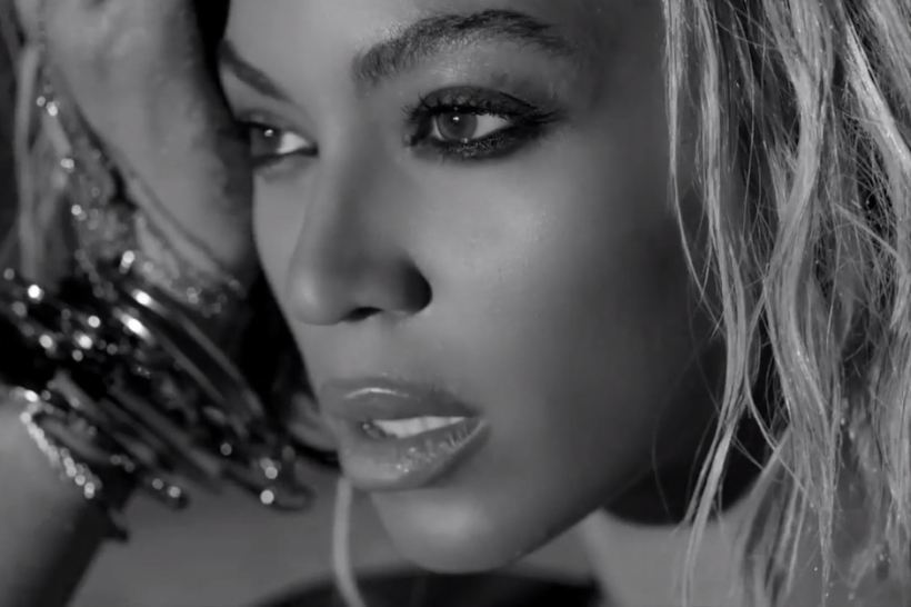 131213-beyonce-visual-album-preview | Vivi-B