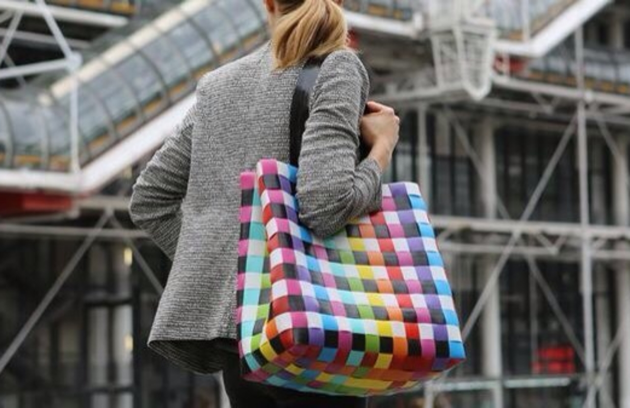 Concours de Noël : Des lots Hapsatou Sy et Pixl !