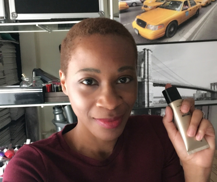 Complexion Rescue de bareMinerals : le bon compromis entre Fond de teint et BB Crème !