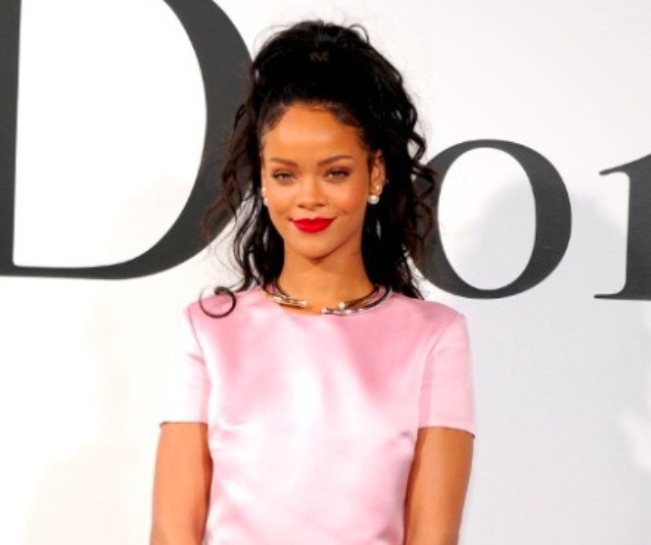 Rihanna, première égérie Noire de Dior #historique