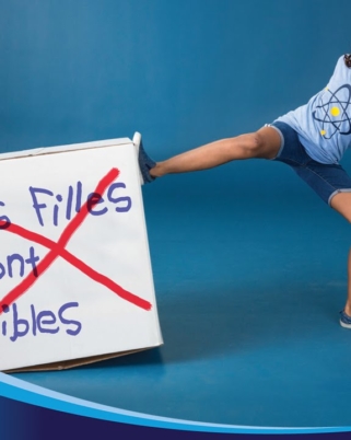 Nouvelle vidéo par Always :  #CommeUneFille – Rien ne t’arrête