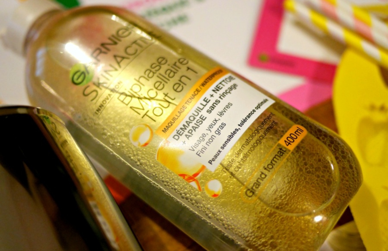 Le geste : Retirer son maquillage Waterproof en deux secondes !