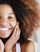 Ma crème efficace pour les pieds secs, fendillés, abîmés !