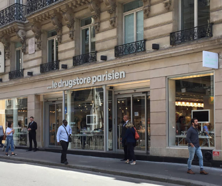 Oui, le Drugstore Parisien peut remplacer Sephora !