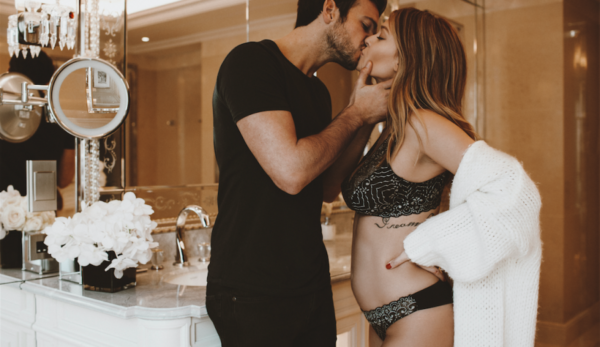 Quand Caroline Receveur raconte son accouchement, c’est le drame !