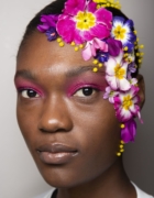 Focus sur les cernes : pourquoi elles apparaissent ?