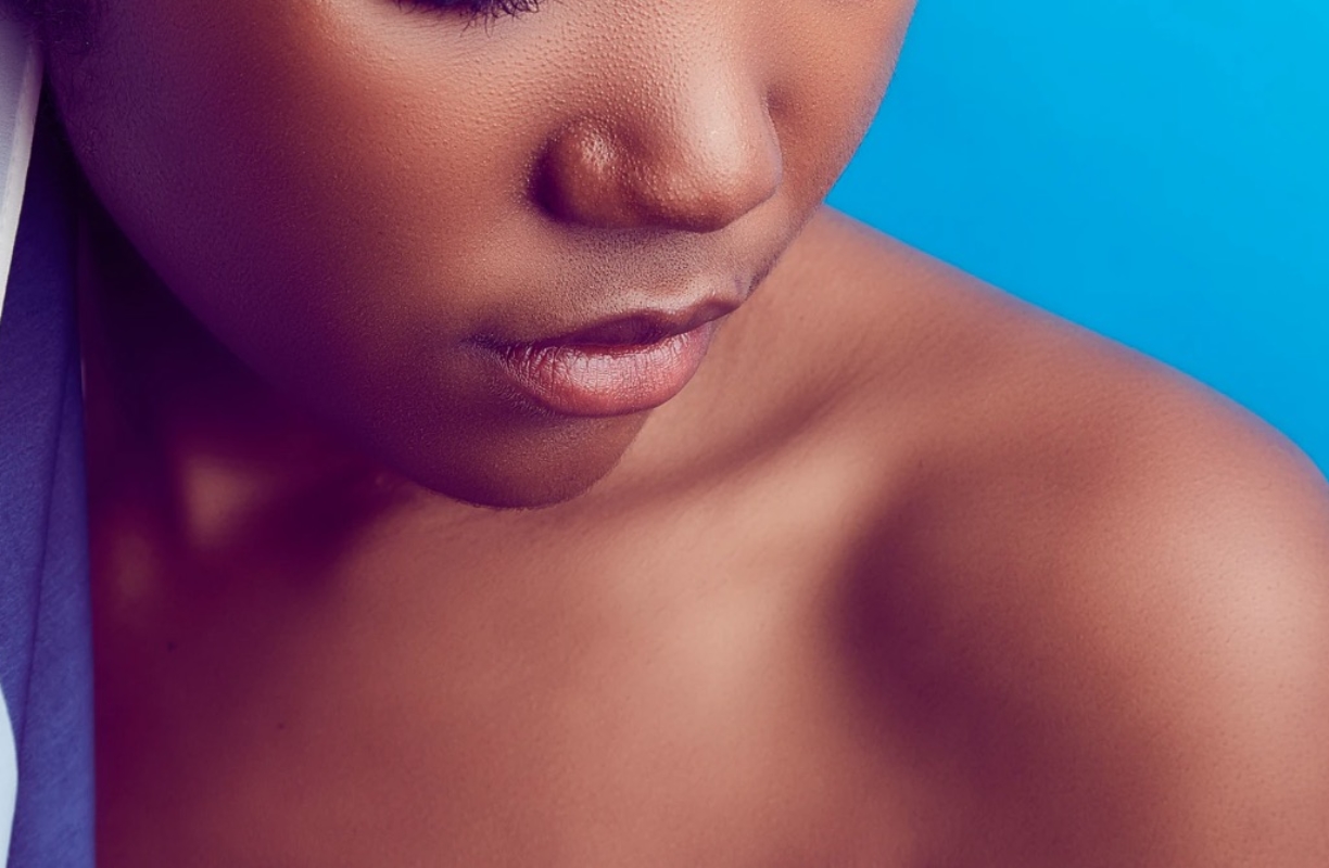 Ma peau est déshydratée et sensible, comment faire ?