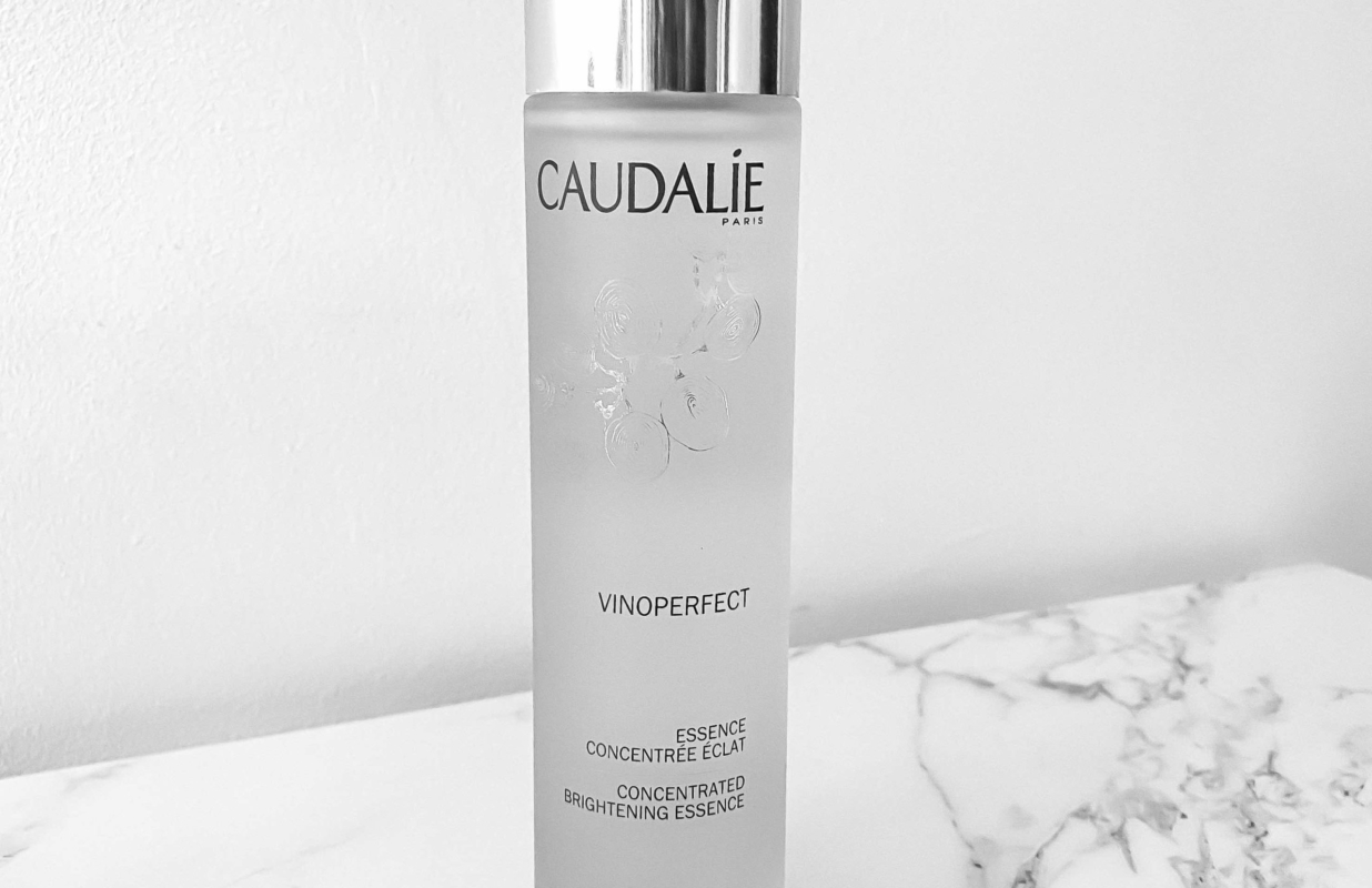 Comment utiliser l’essence concentré éclat Vinoperfect de Caudalie ?