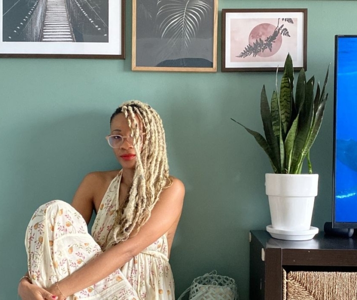 Déco : Green vibes pour un salon apaisant
